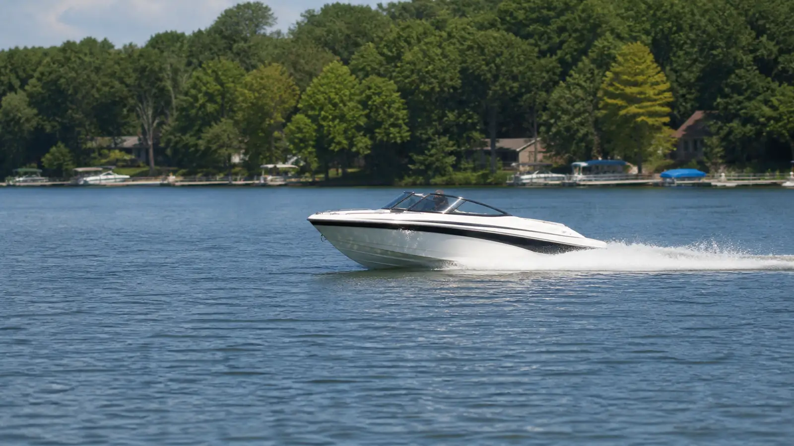 Pontiac Lake swimmer hospitalized after being struck by boat