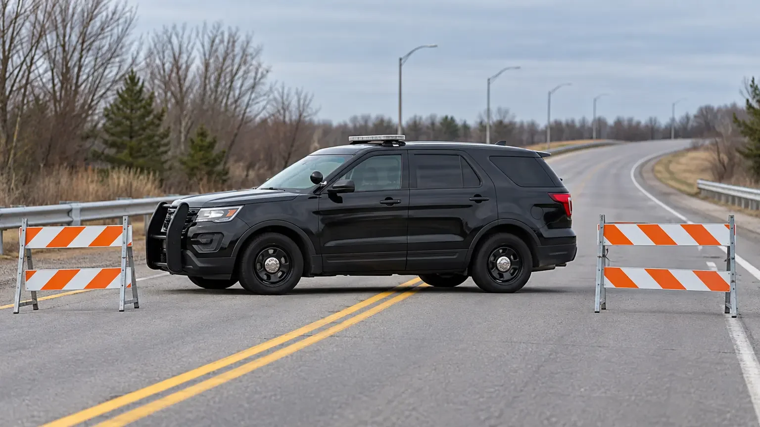 Crash disrupts Bishop Airport access