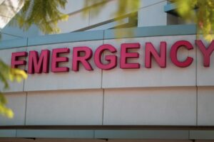 Warren, MI - Three Hospitalized After I-696 Accident at Groesbeck