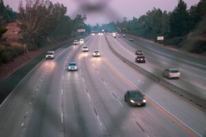 Detroit, MI - Multi-Vehicle Crash Shuts Down I-94 After M-10