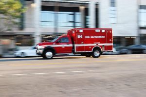 Howell, MI – Injuries Follow Golf Club Rd Crash at E Grand River