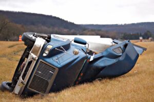 Ottawa Co., MI – Man Hurt in Truck Wreck on US-31 near Felch Rd