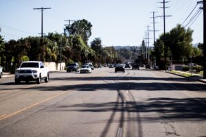 Flint, MI – Accident with Injuries on Miller Rd near S Ballenger Hwy