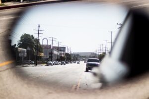 Flint, MI – Auto Accident blocks Davison Rd near N Center Rd