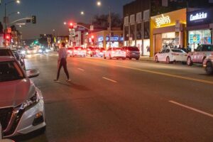 Flint, MI – S Grand Traverse St Blocked by Crash at Campbell St