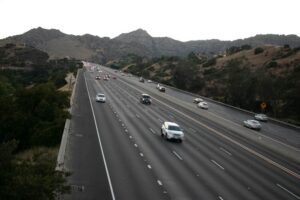 Grand Blanc Twp., MI – Car Crash on I-75 near E Grand Blanc Rd