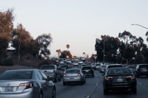 Detroit, MI – Injuries Reported in Auto Wreck on I-94 E near Gratiot Ave