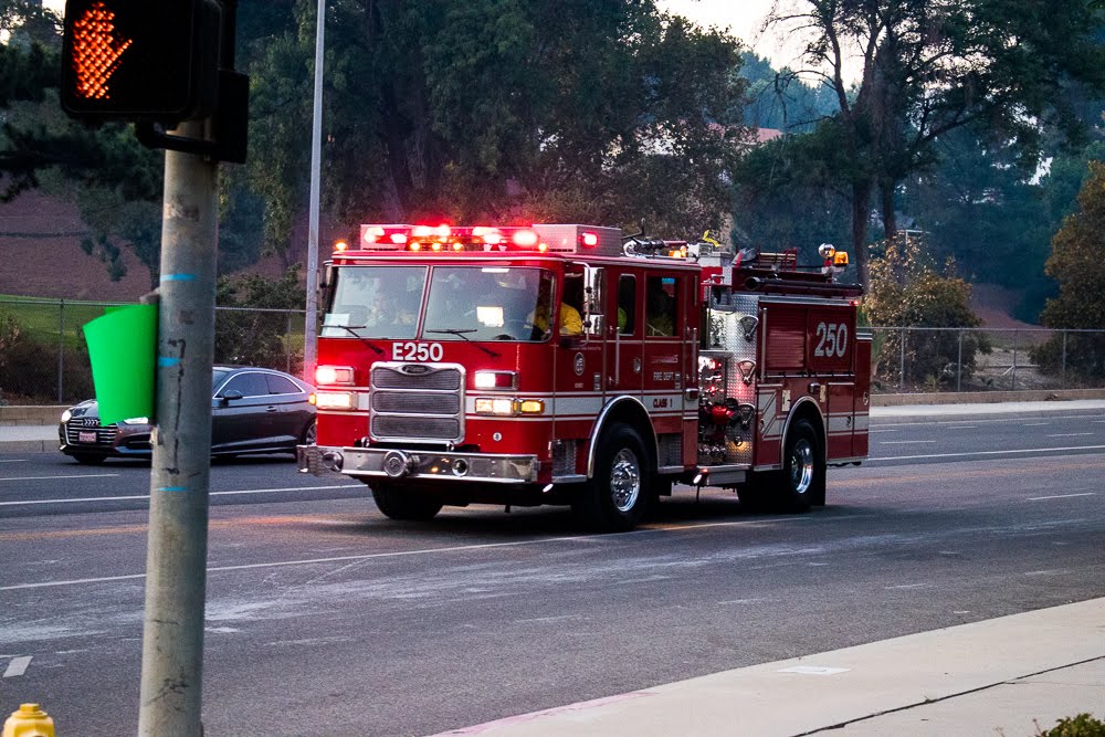 Lansing, MI – One Hurt in Fire on S Pennsylvania Rd at Jolly Rd