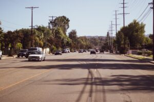 Flint, MI – Car Crash on N Saginaw St near E Austin Ave